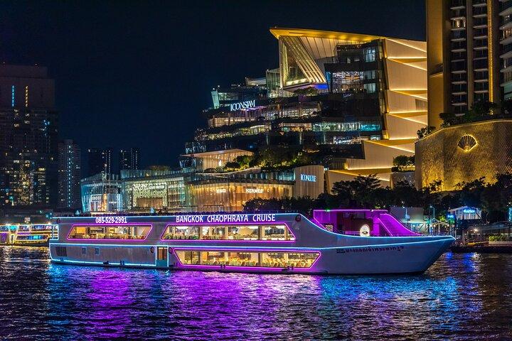 The Newest Luxury 5-Star Bangkok Chao Phraya Dinner Cruise