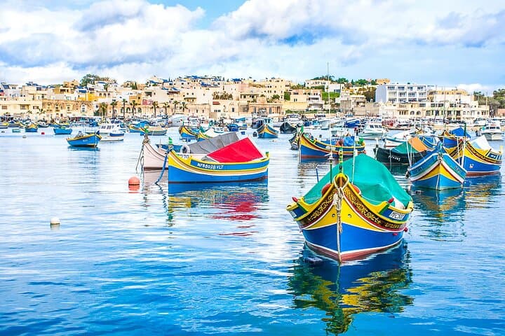 Marsaxlokk Fishing Village and Market Roundtrip Transportation