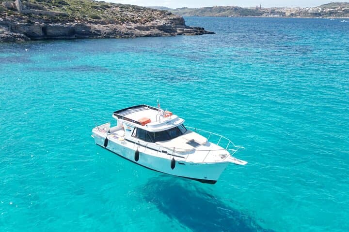 Malta: Private Boat Trip, Comino, Gozo, Blue & Crystal Lagoon