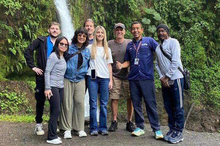 Poas Coffee tour, La Paz Falls and Poas Volcano