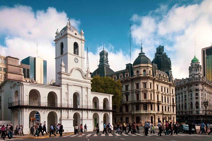 5hs Small Group City Tour of Buenos Aires (Optional Street Food)