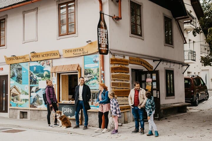 Bled: Vintgar Gorge Return Shuttle (Vintgar ticket not included)