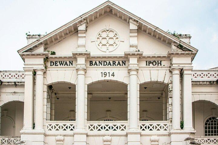Ipoh Day Tour: Gua Tempurung, Kellie’s Castle & Concubine Lane
