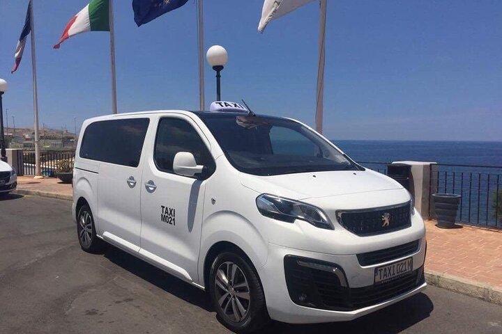 Malta Sightseeing Tour licensed Taxi - flexible and personalized