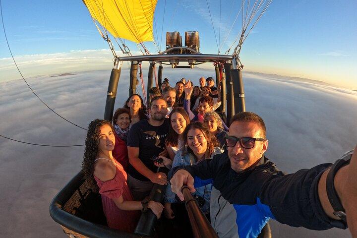 Hot Air Balloon Sunrise Experience with Breakfast & Hotel Pickup