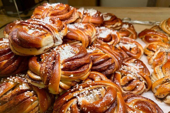 Stockholm Small Group Food Tour with 7 Classic Food Tastings
