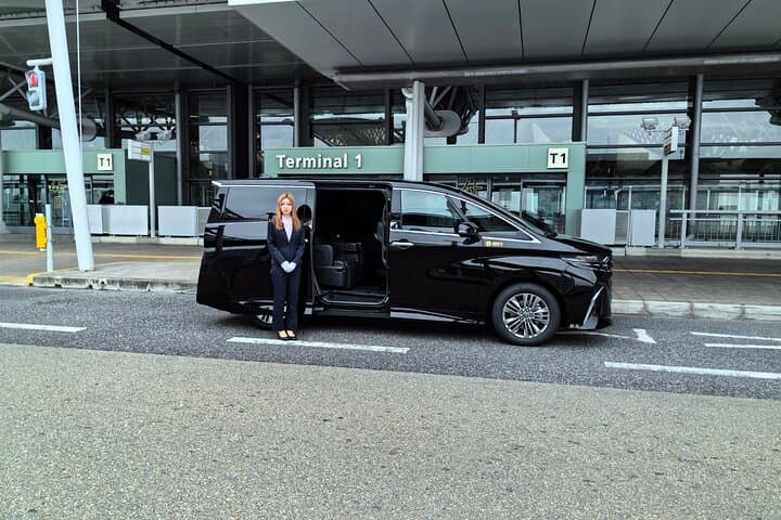 Transfer from Osaka City Hotels to Kansai Airport