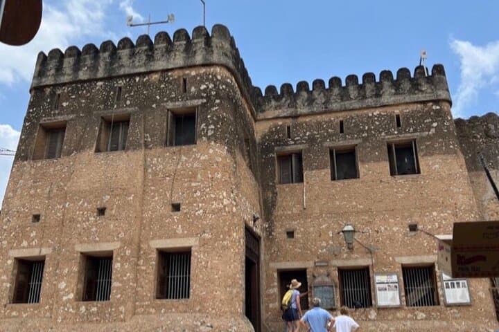 Private Stone town and Spice farm Tour with swahili lunch