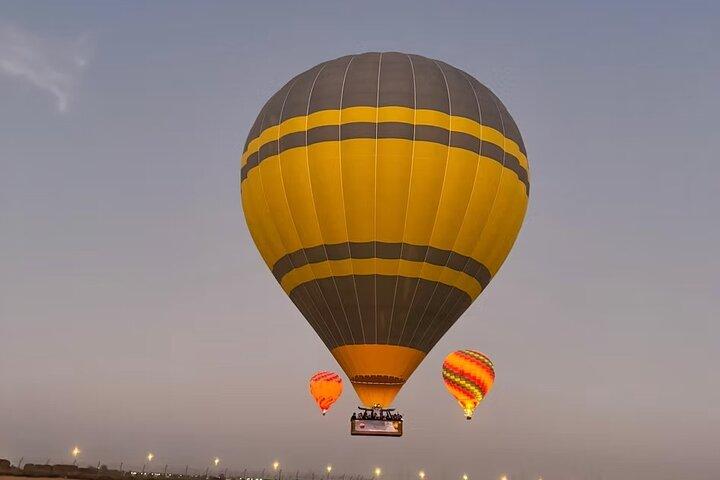 Hot Air Balloon Sunrise Tour with free transport in Dubai