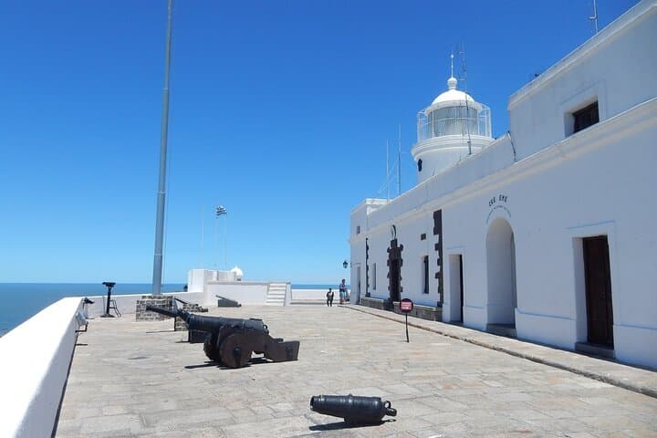 Fortaleza del Cerro Montevideo Private Tour with Tickets