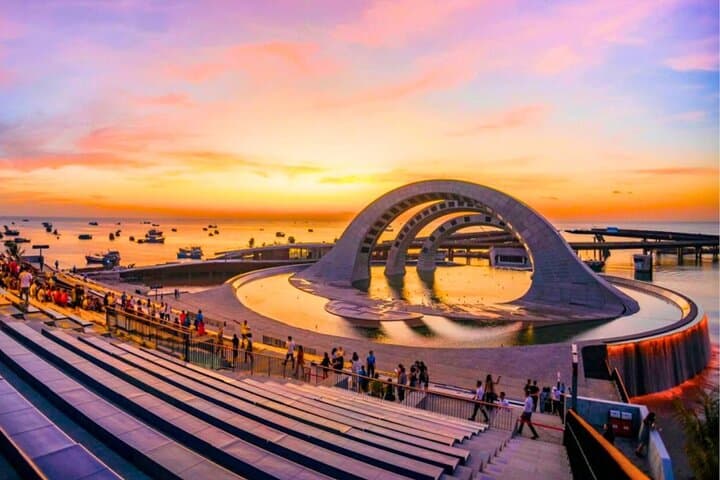 Sun World Hon Thom Park Pass