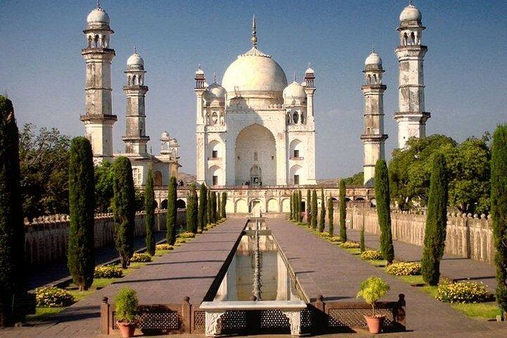 3 Days Chatrapati Shambaji Nagar Tour from Mumbai in Pvt Vehicle