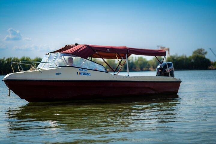 Tulcea: Danube Delta Boat Tour, Wild Horses & Sulina Seaside