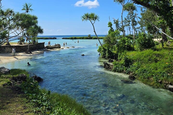 Efate Half Day Trip, Eton Beach, Blue Lagoon and Lunch at Turtle