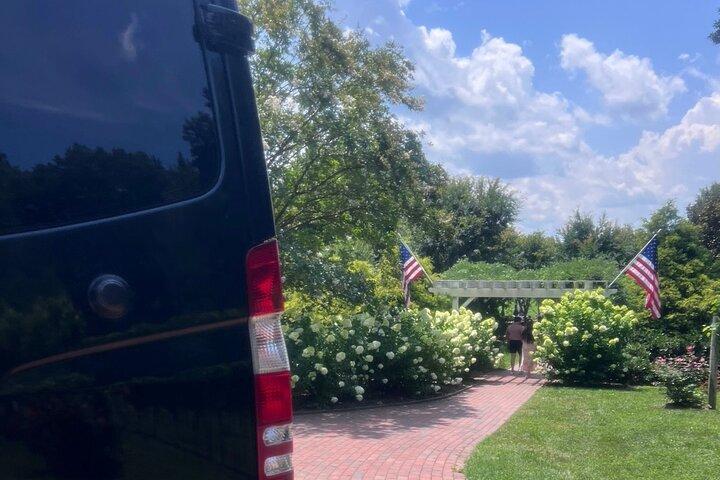 Private Charlottesville Wine Tour (up to groups of 6)