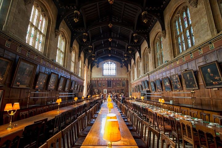London to Oxford Day Tour incl Christ Church and Bodleian