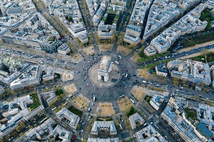 Le Havre to Paris with Boat Cruise & Lunch for First Time Visitor