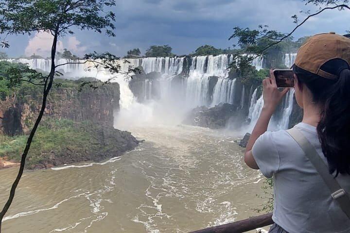 Iguazu Falls Day Tour with Airport Transfers