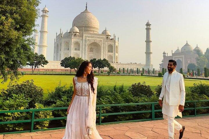 Taj Mahal Skip the Line Private Guided Tour