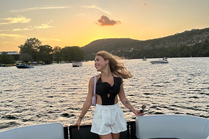 2 hr Sunset Boat Cruise on Lake Austin. BYOB (Single Tickets)