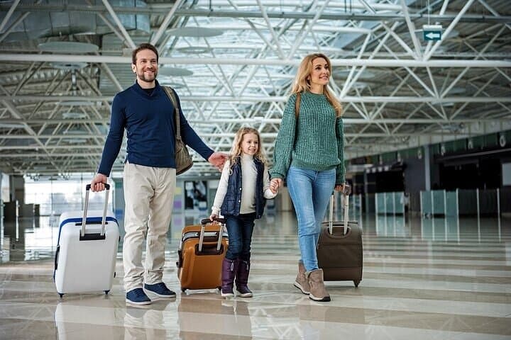 NYC Airports All Inclusive Private Roundtrip Transfer JFK LGA EWR