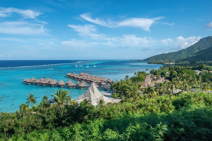 Huahine Private Shore Tour: Fare, Maeva & Island Flavors