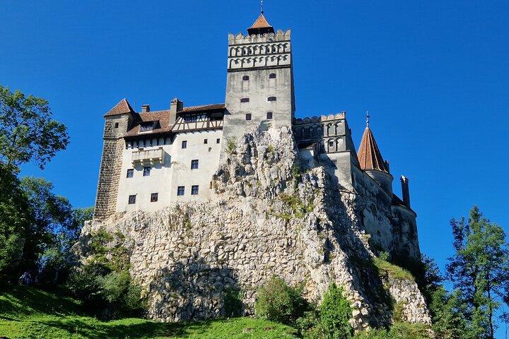 From Brasov: Discover Bran Castle and Râșnov Fortress