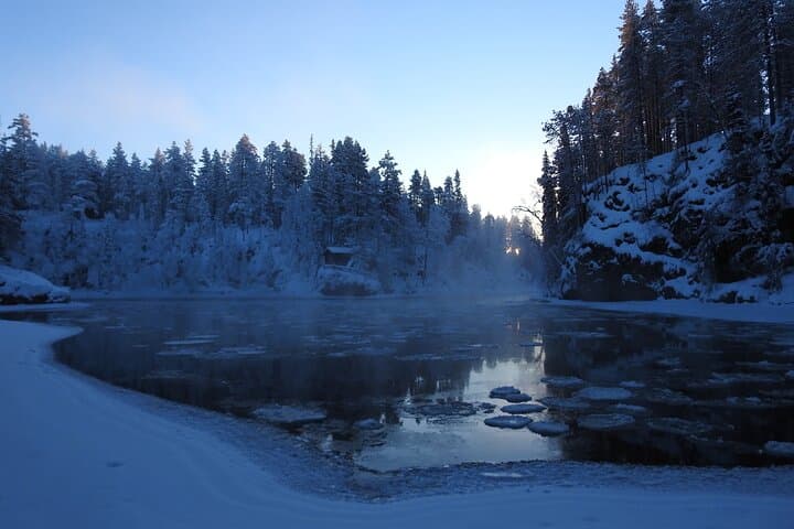 Little Bear's Trail Snowshoeing Adventure in Oulanka np