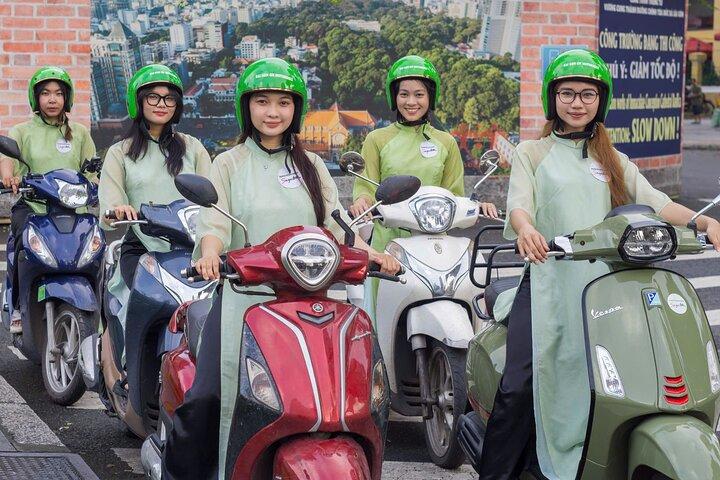 Ho Chi Minh City: Motorbike Street Food Tour with 12 Tastings