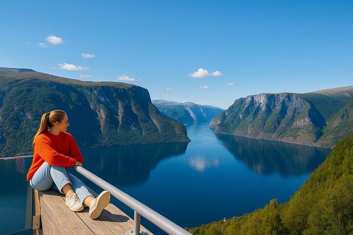 Bergen: UNESCO Fjord Cruise, Flåm & Stegastein - Incl. Lunch