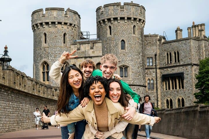 Windsor Self Guided Treasure Hunt & Outdoor Exploration Game