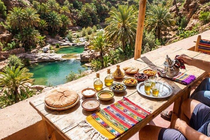 Paradise Valley Excursion with Botanical Garden + Berber Breakfast