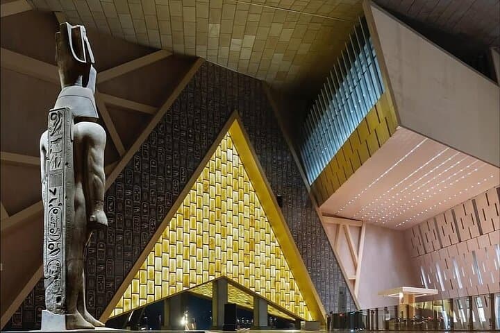Cairo 8 Hour Private Tour of Pyramids & Grand Egyptian Museum