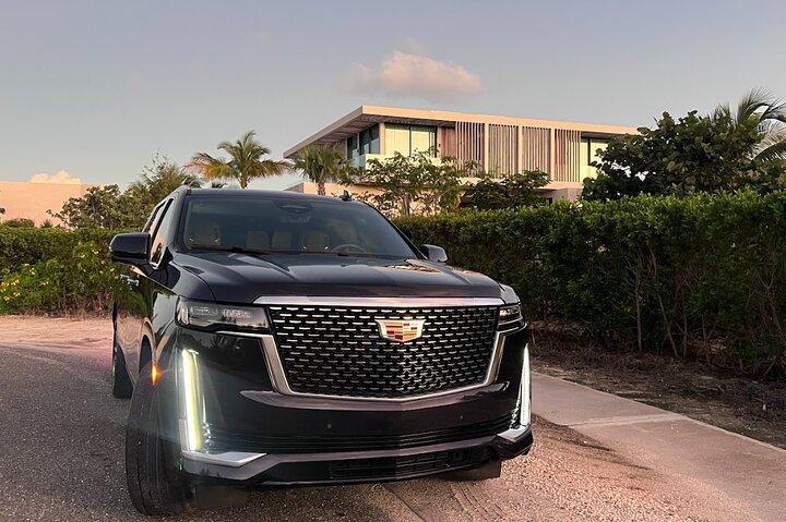 Turks and Caicos Private VIP Airport Transportation Round Trip