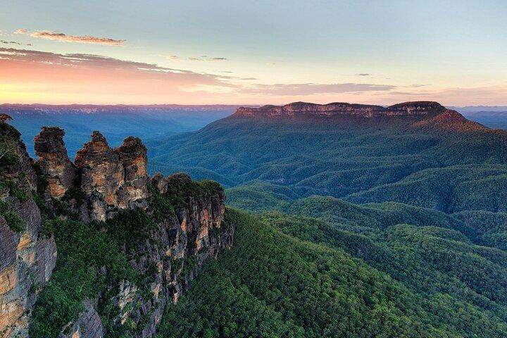 Small Group: Blue Mountains with Zoo, Koala Photo & Scenic World