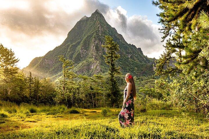 Unique photo shoot in the heart DE Moorea: Beach & mountain combo