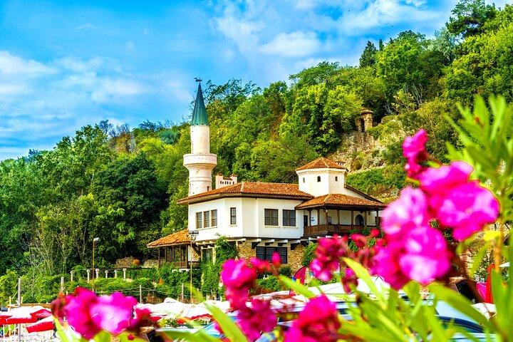 Cape Kaliakra and Boat tour in Balchik from Golden Sands