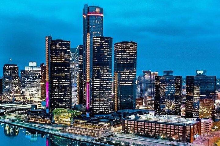 Detroit Highlights Tour in Motown, Riverfront and Belle Isle