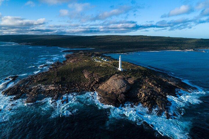 Margaret River, Caves, Wine and Cape Leeuwin Lighthouse Tour from Perth