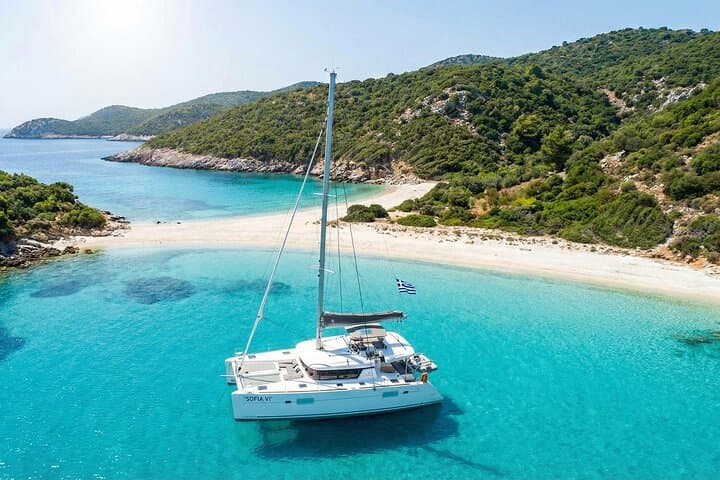 Luxury Catamaran Morning Semi-Private and Greek Gastronomy Athens
