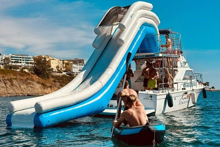 Boat Tour with Snorkeling, Slide, Lunch and Pick Up
