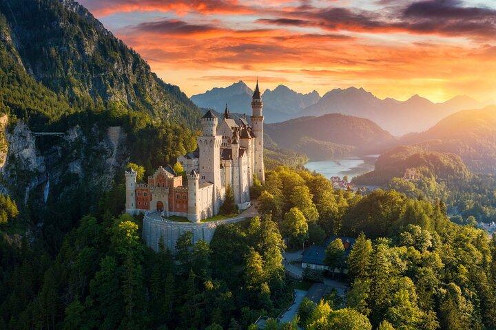 Neuschwanstein Castle & Linderhof Day Tour from Munich