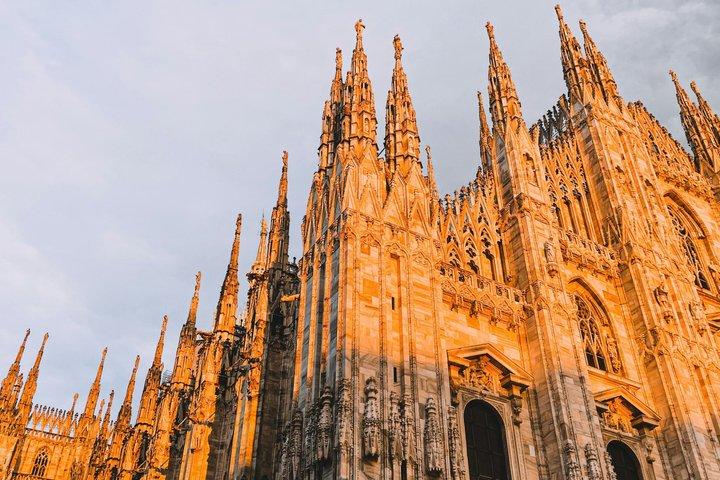 Milan Duomo : Guided Cathedral Tour & Rooftop Access Included