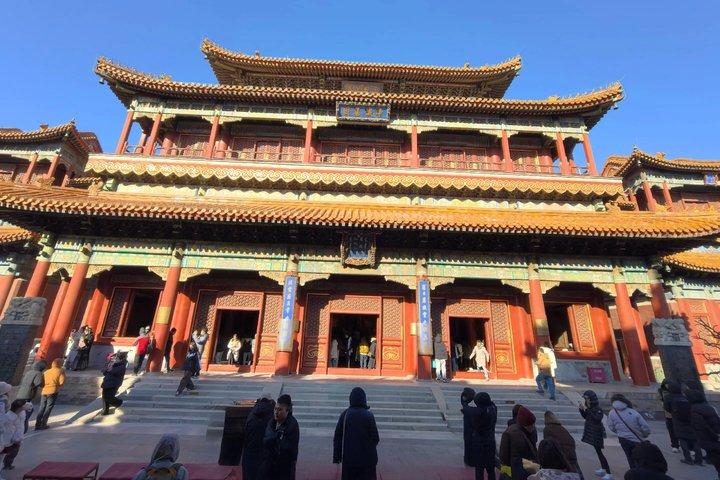 Beijing Lama Temple: Home of the World‘s Largest Wooden Buddha
