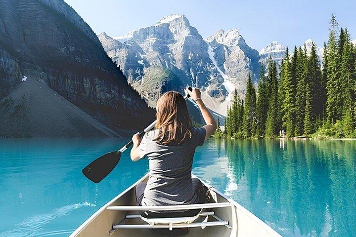 Lake Louise and Moraine Lake shuttle 2.5hours each from Banff