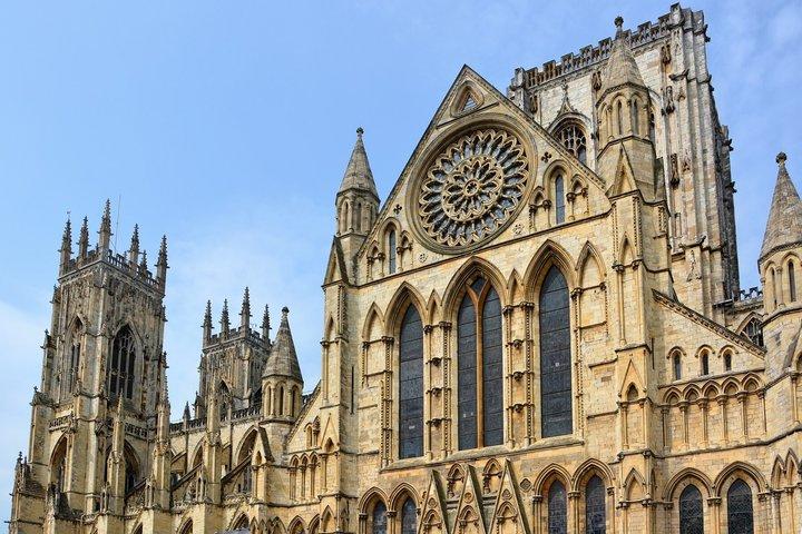 York Minster Guided Tour with Entry