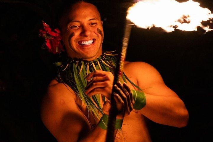 Wailua Nui Luau at Kauai Hilton Garden Inn