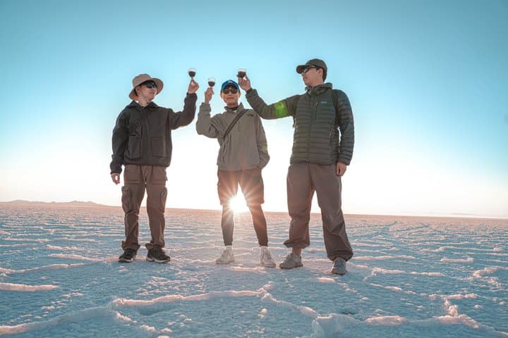 3-Day Uyuni Salt Flats Tour with Overnight Roundtrip Bus