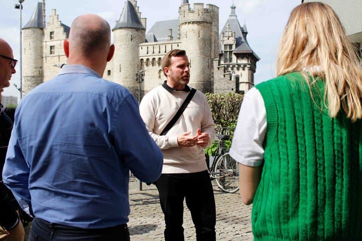 Discover Antwerp with Local Guide