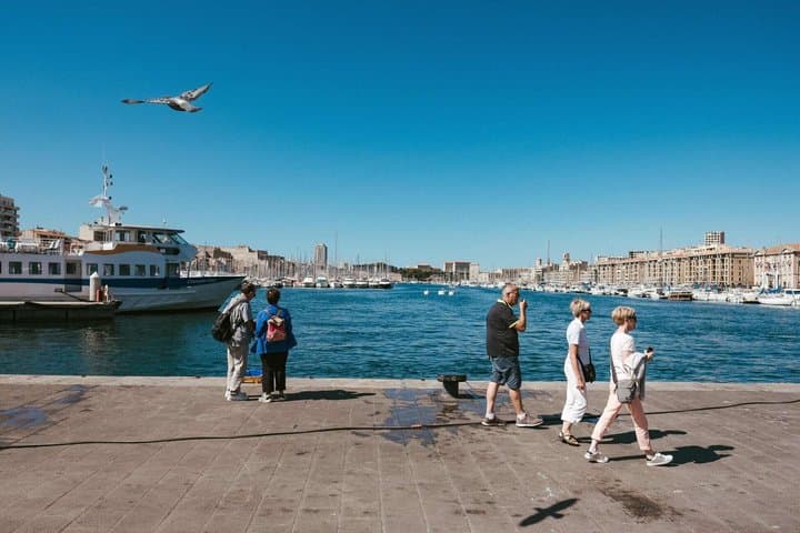 Marseille: Boat Trip and entrance to IF Castle with a host
